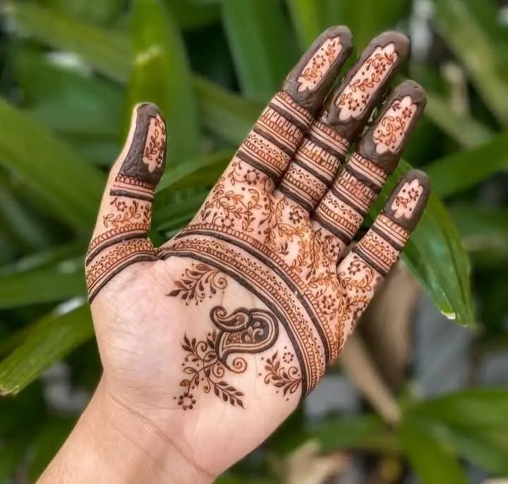 Screenshot 3 of Simple Mehndi Design